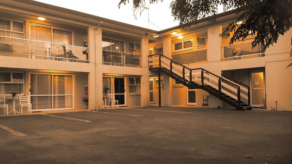 Six On Union Motel Rotorua Eksteriør billede