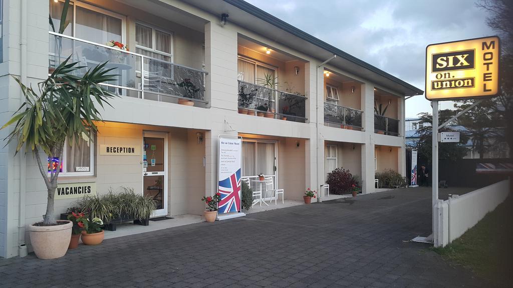 Six On Union Motel Rotorua Eksteriør billede